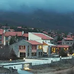 Domotel Neve Mountain מלון 4*
