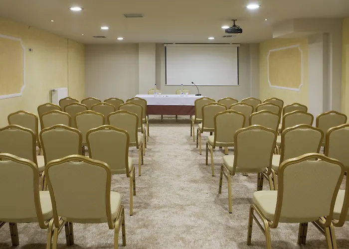 Domotel Neve Mountain 4*